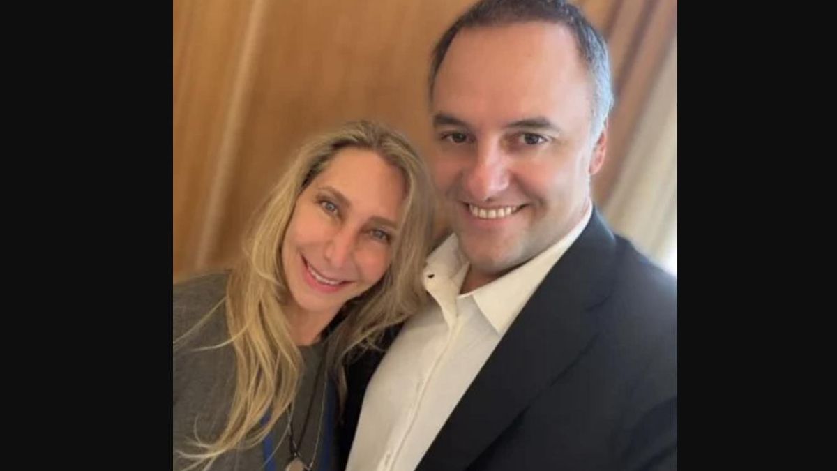 "Mi apoyo, intacto": el blindaje de Karina Milei a Manuel Adorni en medio de la polémica